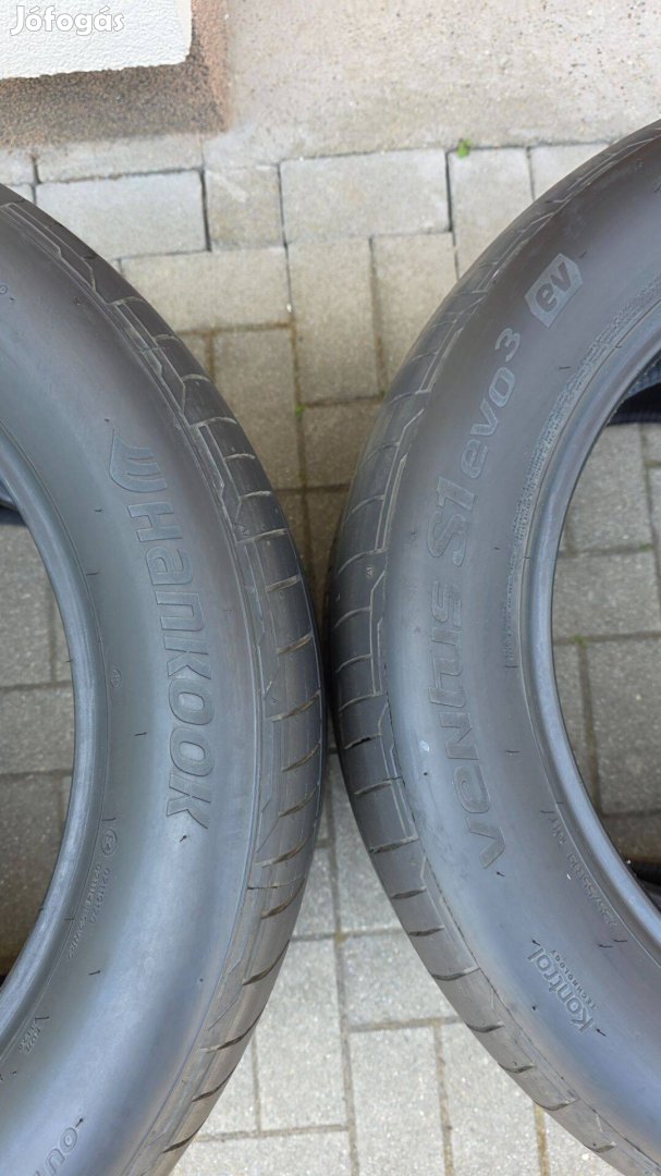 235/55R19 & 255/50R19 Hanook Ventuss1