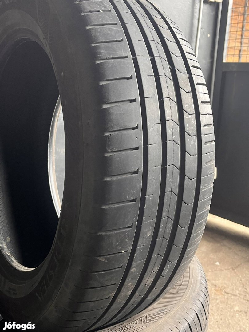 235/55/17 235/55r17 Vredestein xl nyári