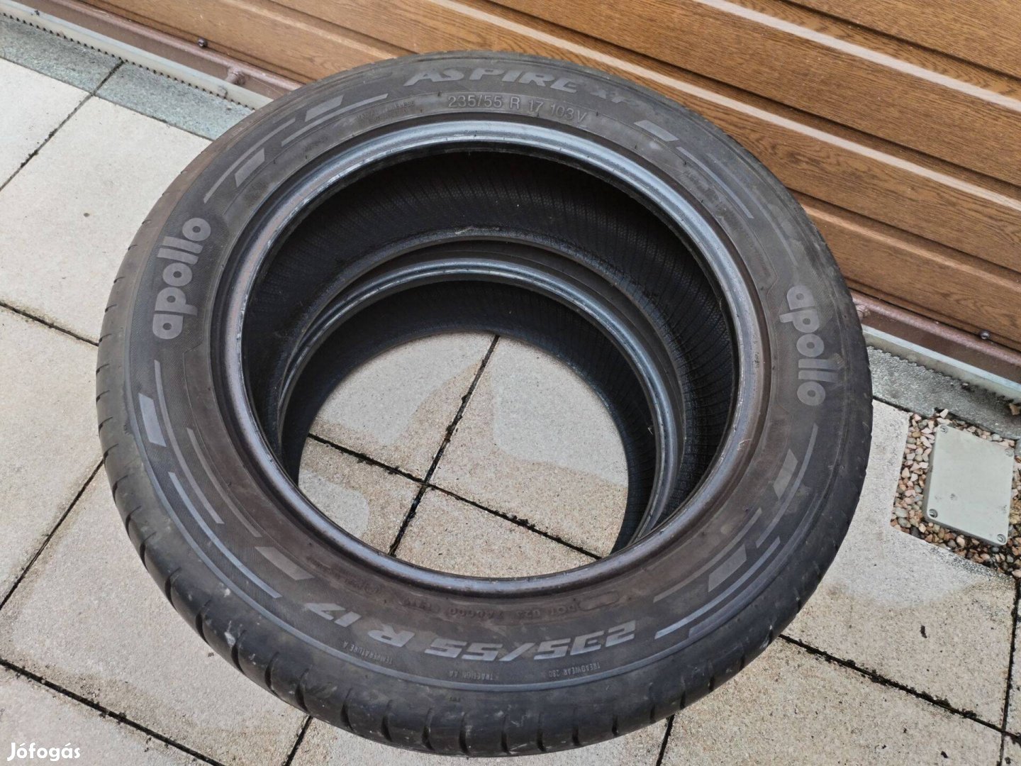 235 55 17 apollo 235/55 R 17 nyári gumi garnitura