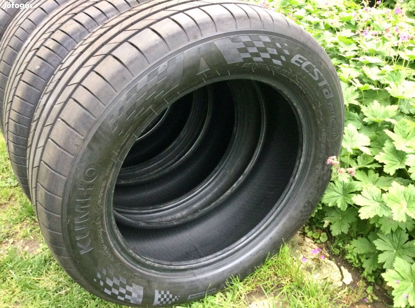 235/55/18 Kumho nyári gumi Új! Ár alatt!
