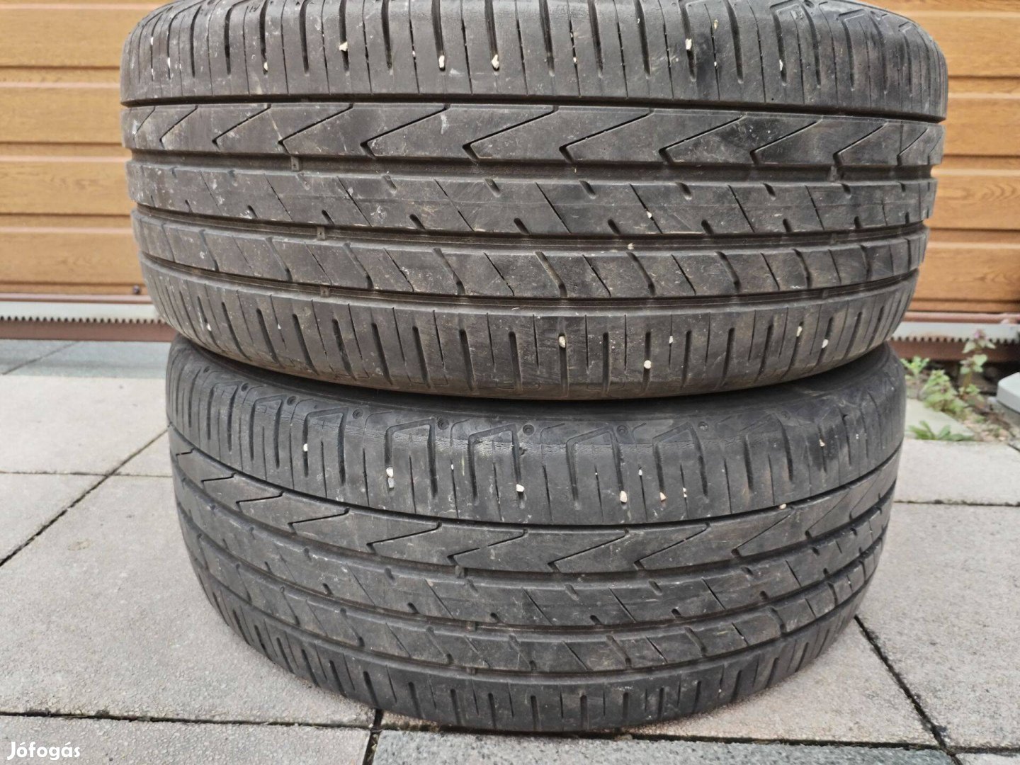 235 55 18 hankook 235/55 R 18 nyári gumi 2 db