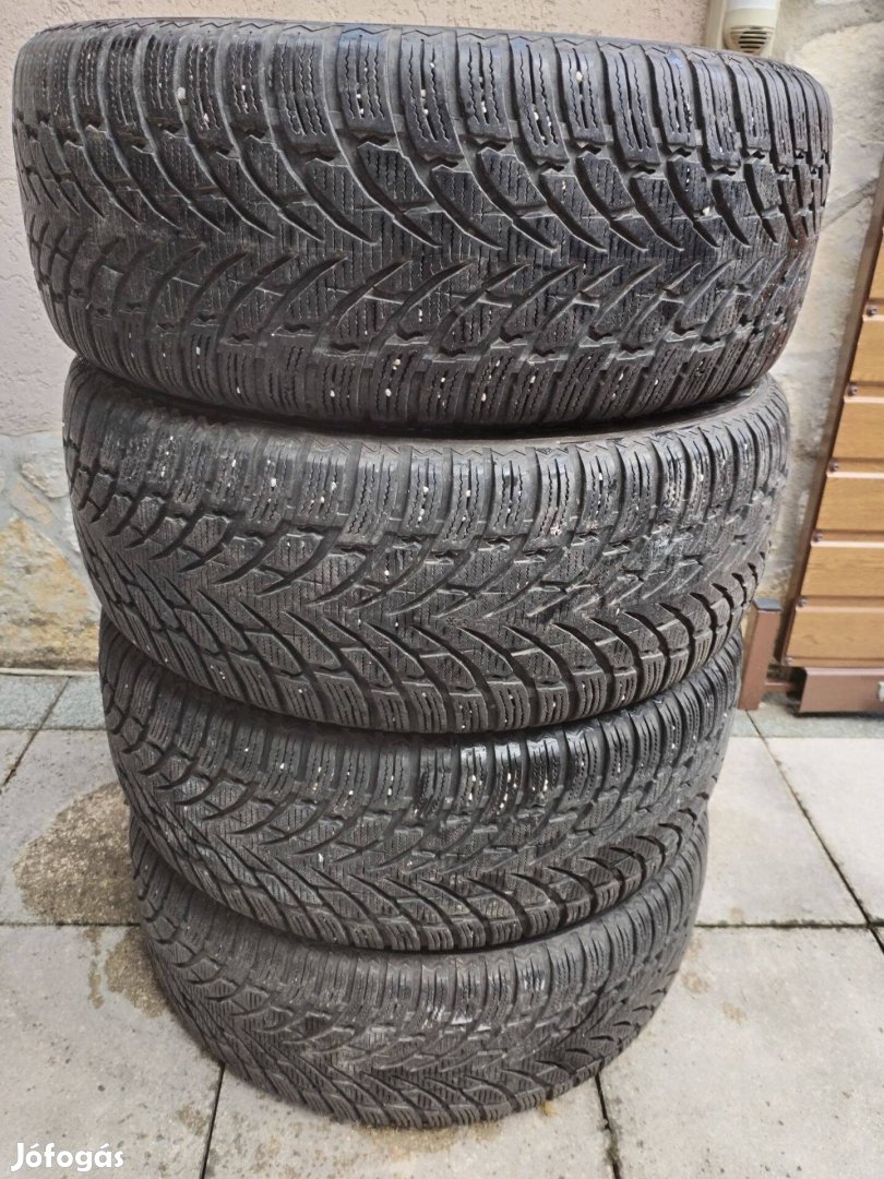 235 55 18 nokian 235/55 R 18 téli gumi garnitura