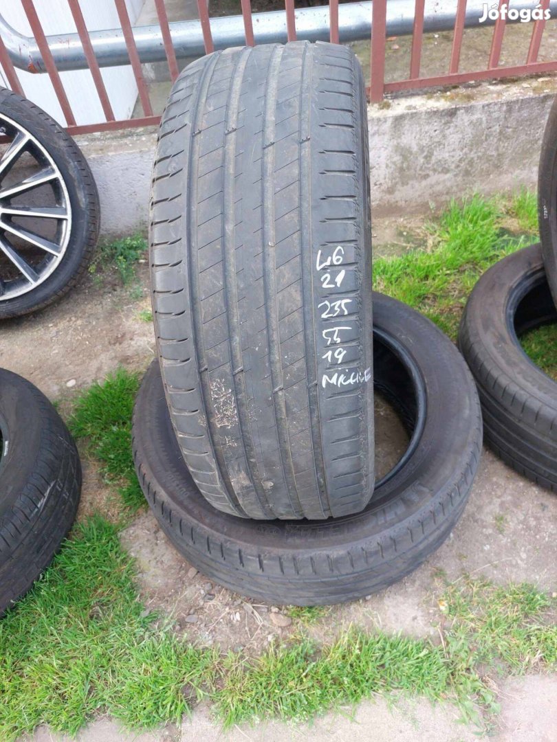 235 55 19 Michelin