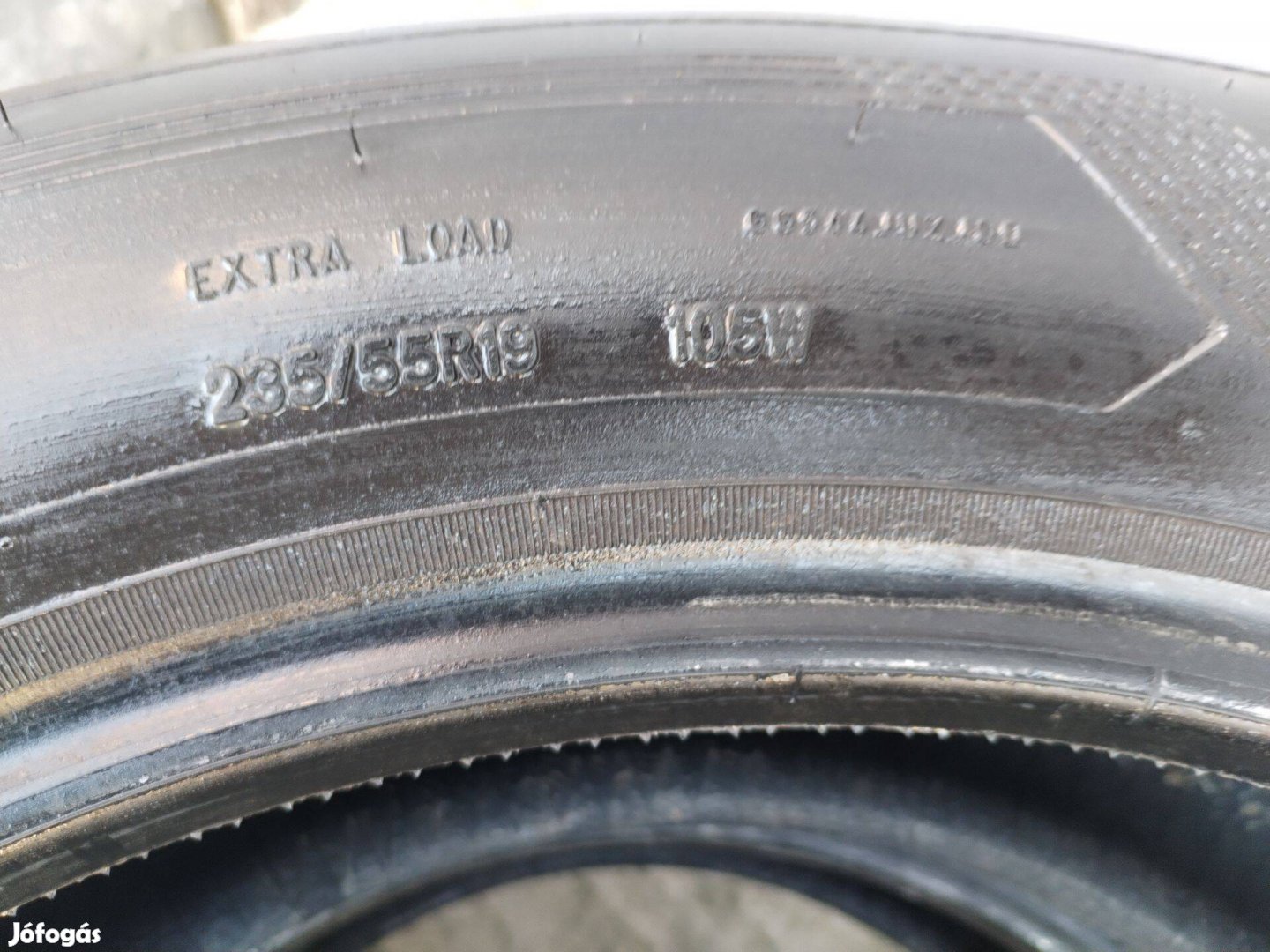 235 55 19 goodyear nyári gumi 2 db 2022.29.hét