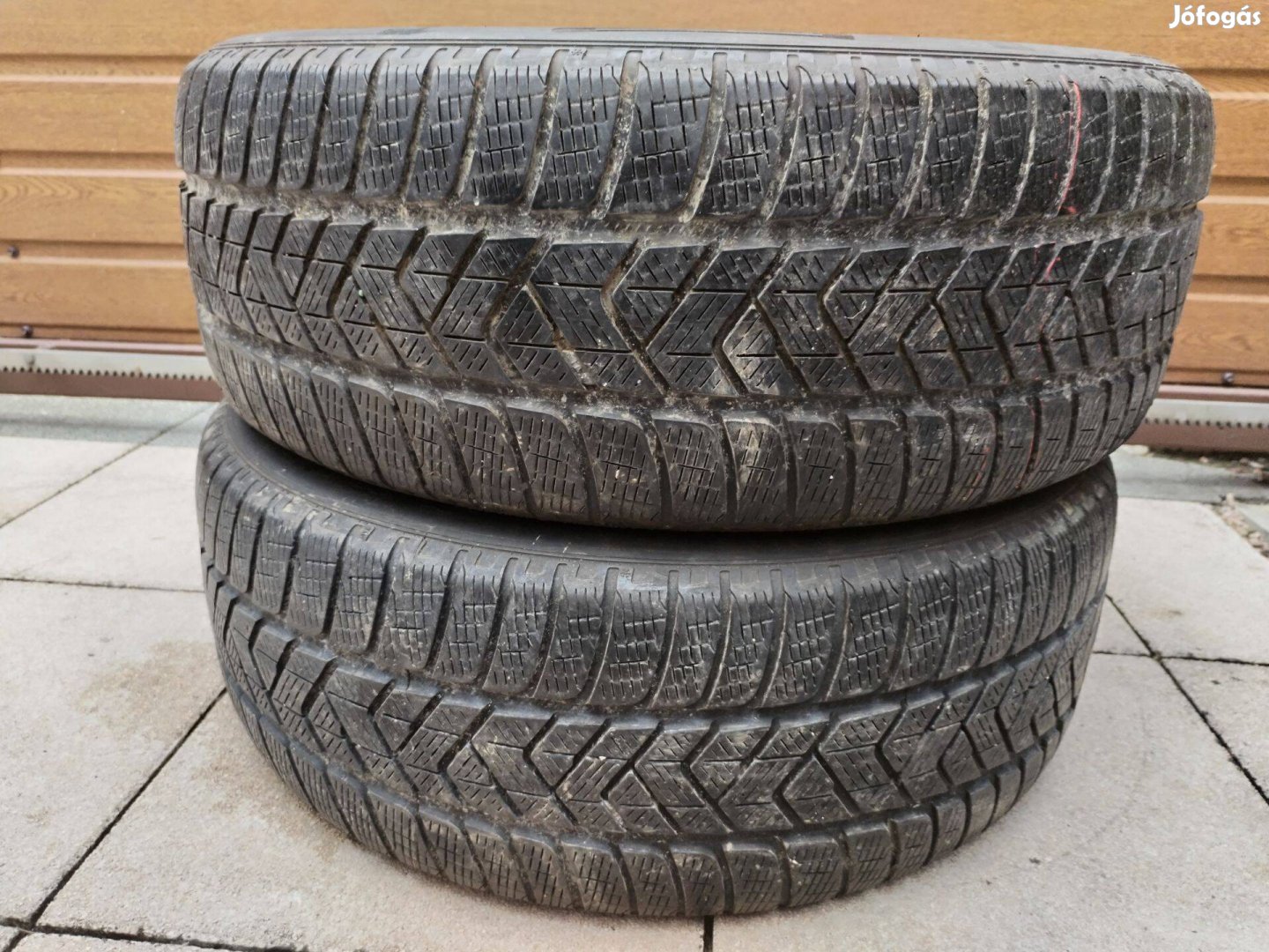 235 55 19 pirelli 235/55 R 19 téli gumi 2 db