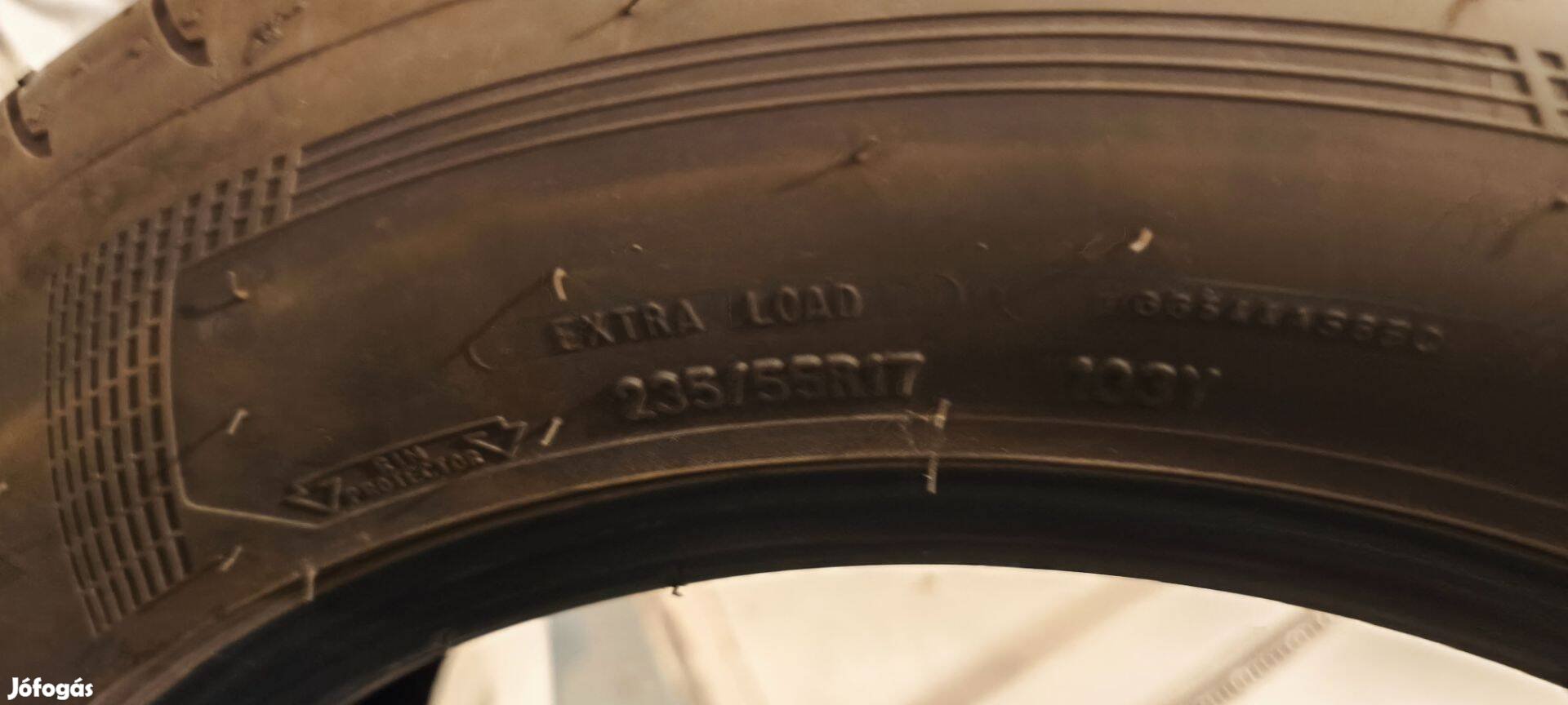 235/55 R17 Goodyear Használt nyári gumi