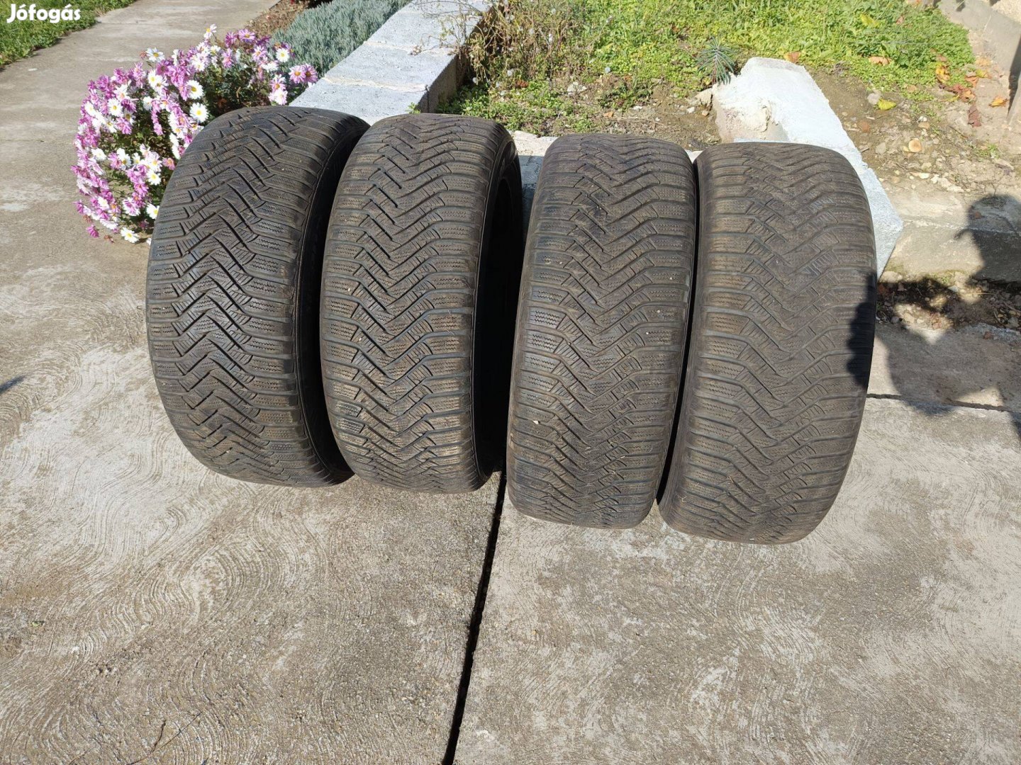 235/55 R 17 téli gumi