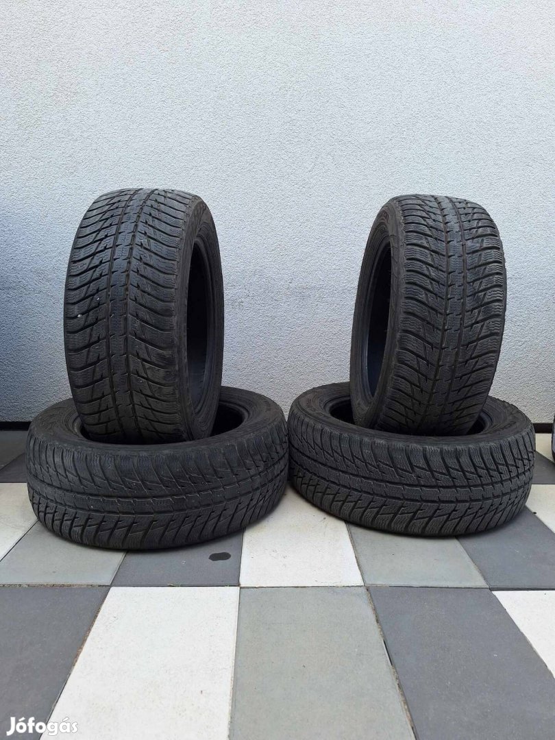 235/55 r17 Nokian téligumi jó állapotban DOT2920 3316