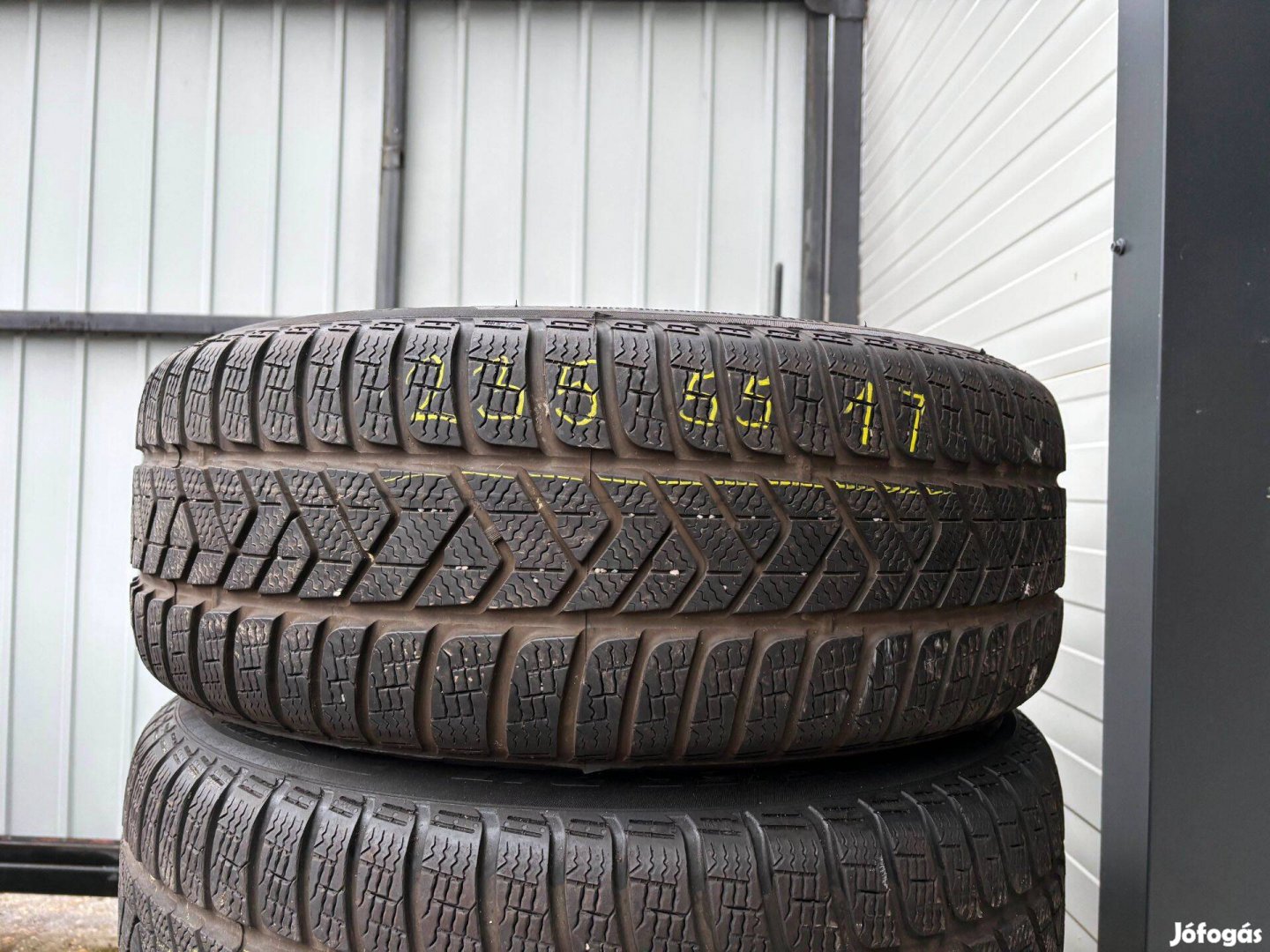 235/55 r17 Pirelli téligumi 4db eladó 235/55r17 garnitúra