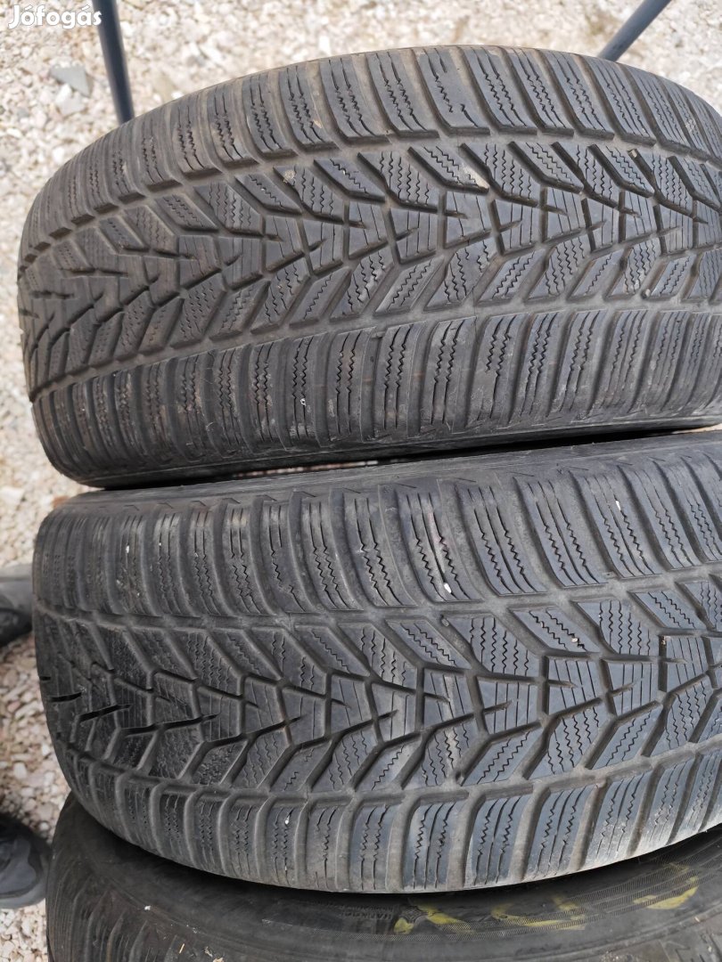 235/55 r17 újszerű Hankook téligumi 