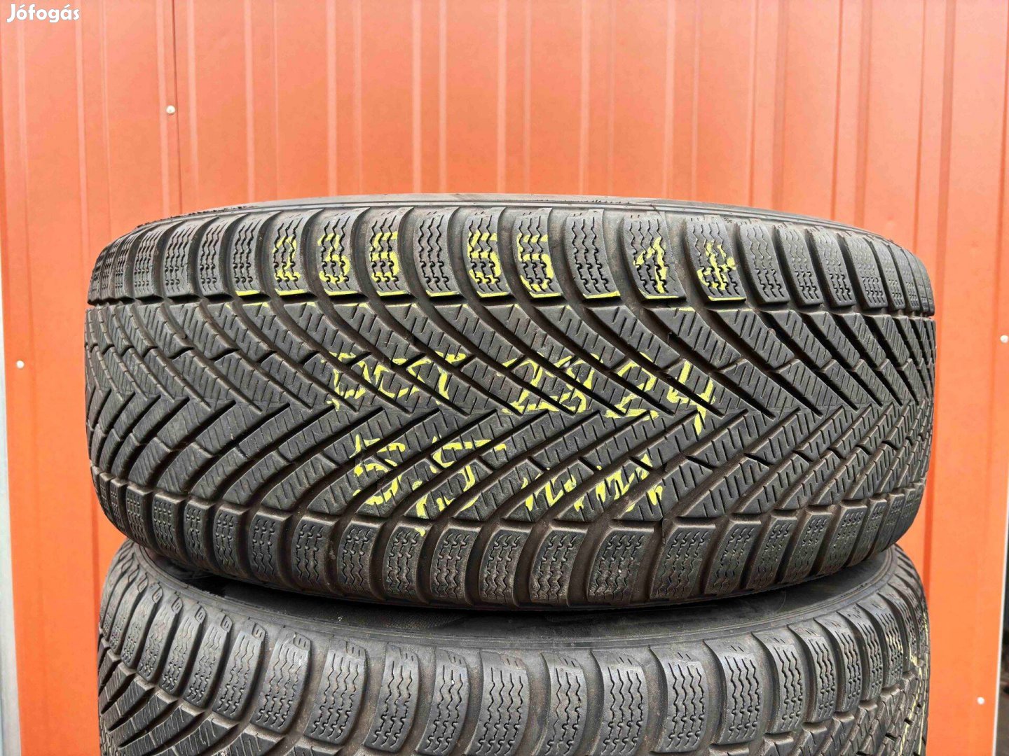 235/55 r18 Pirelli 2024 téligumi 2db eladó 235/55r18