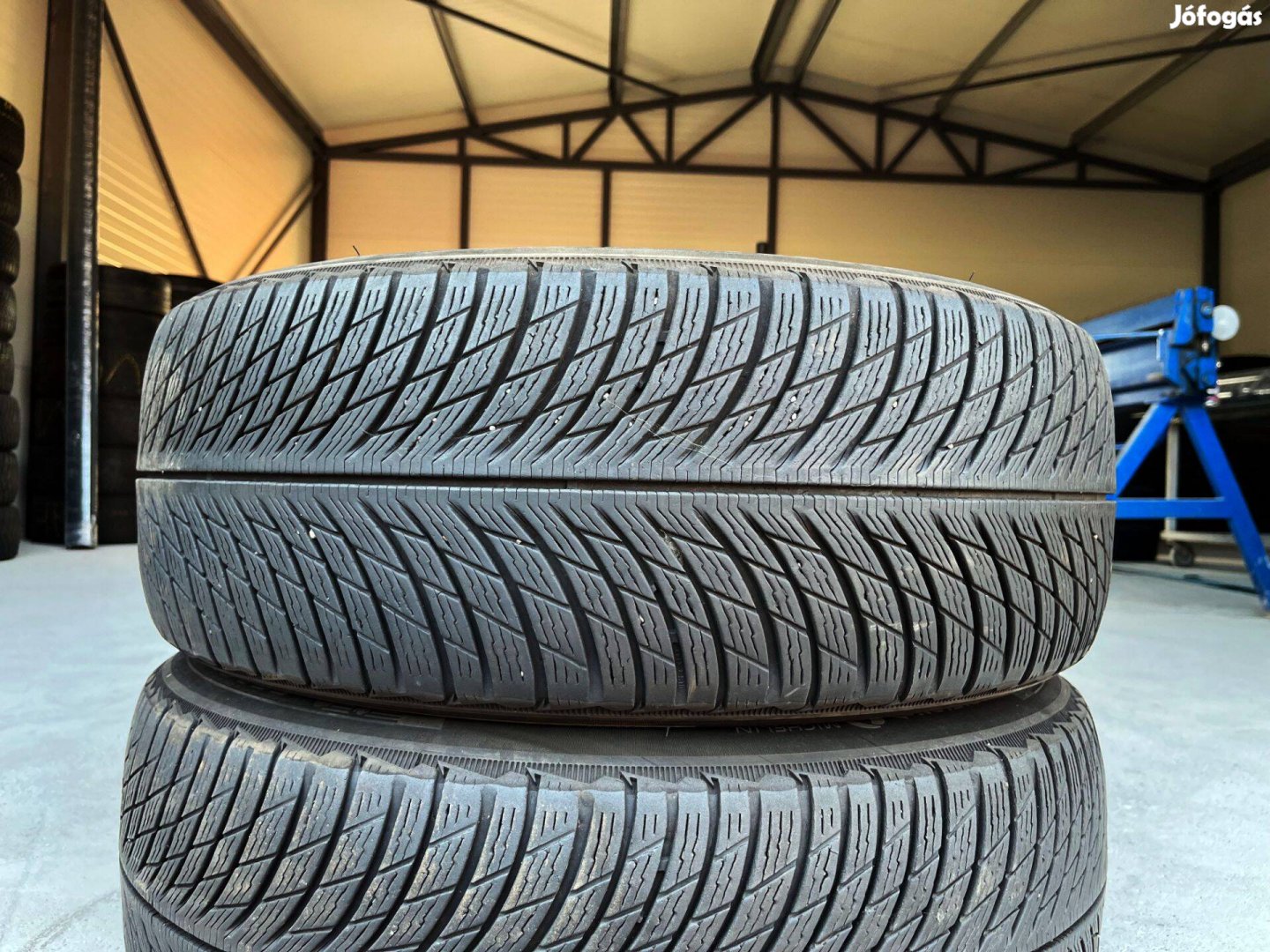 235/55 r19 Michelin 6,6mm téligumi 2db eladó 235/55r19