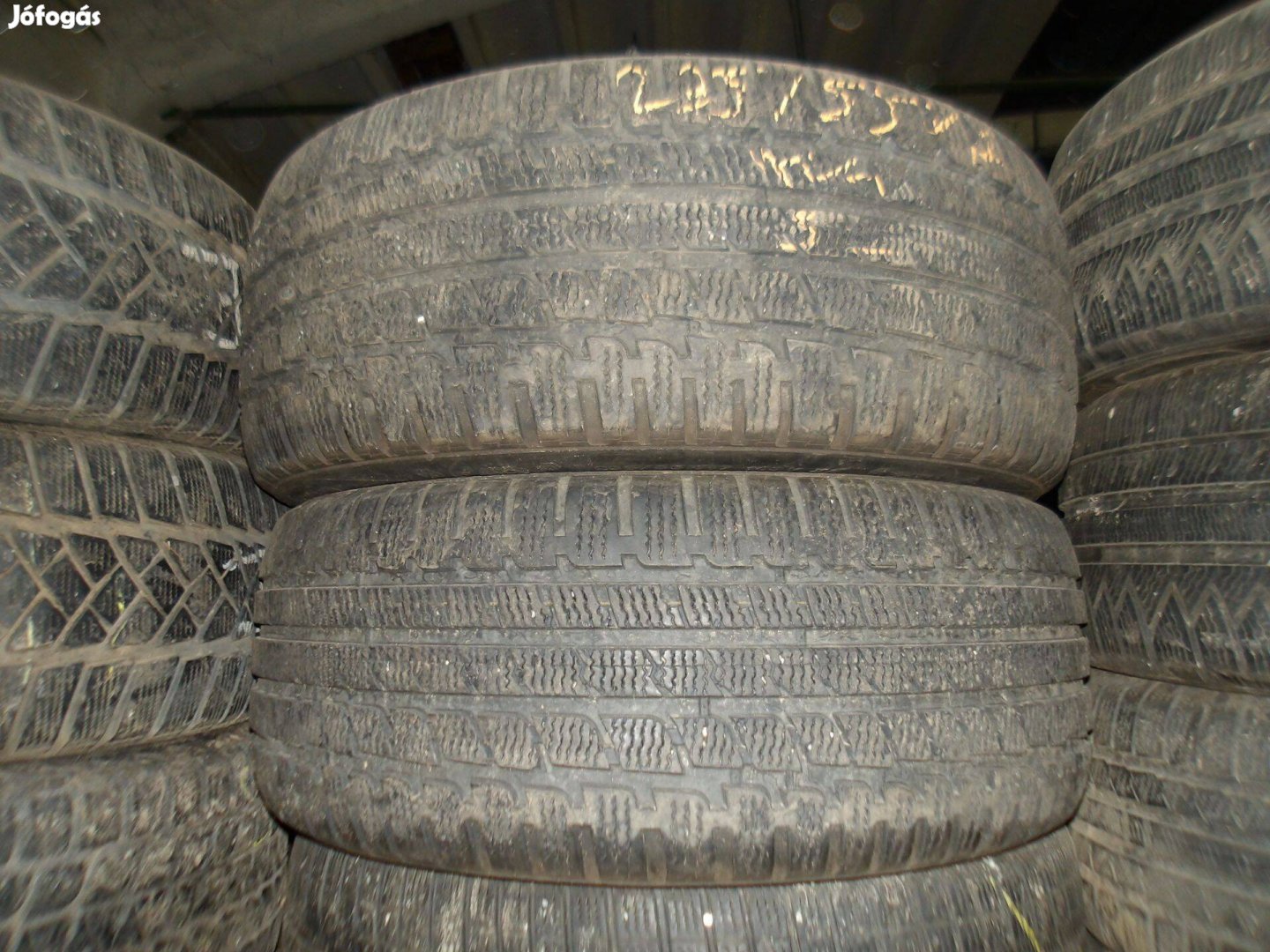 235/55r17 Kumho téli gumi ajándék szereléssel