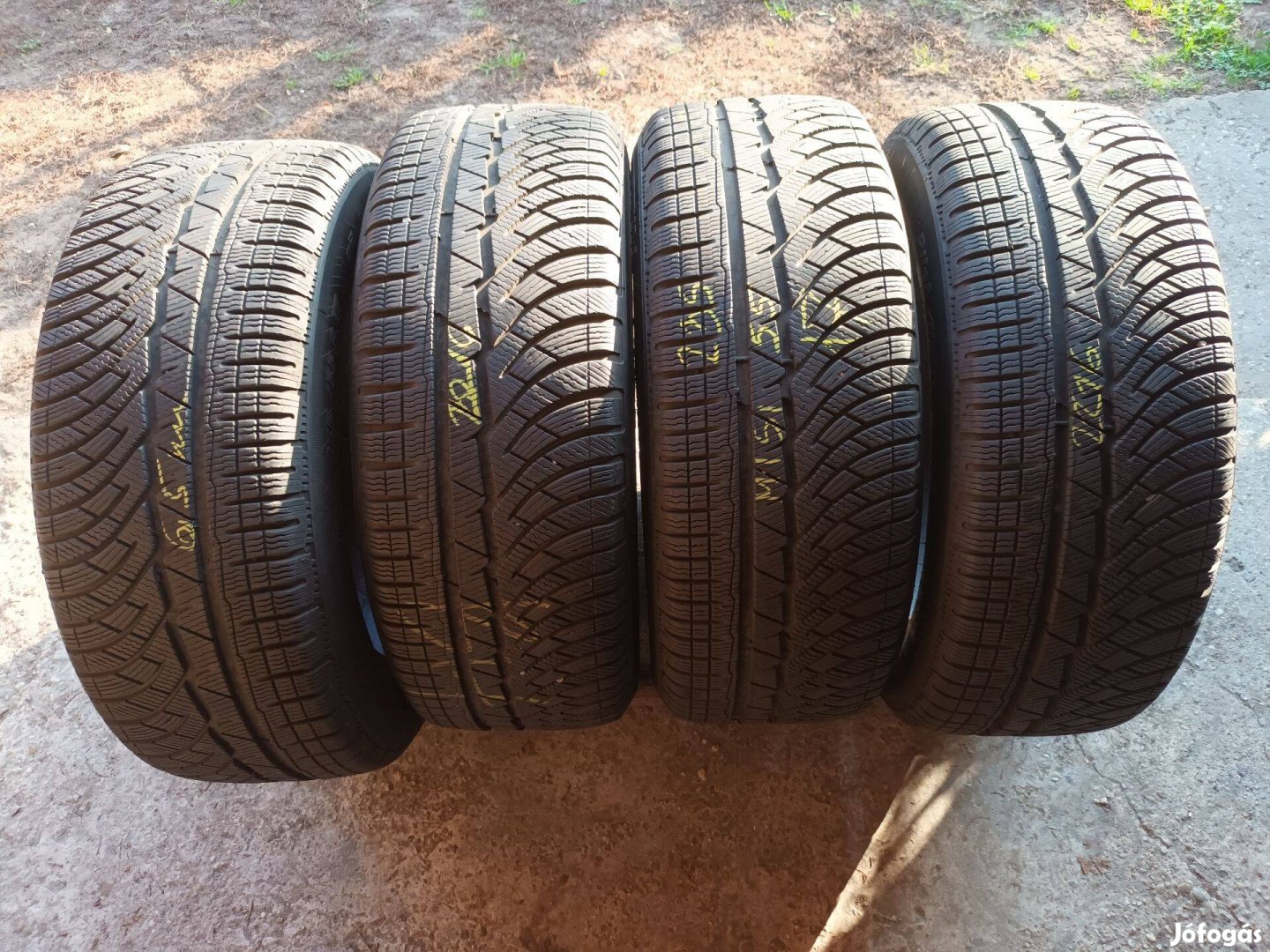 235/55r17 Michelin használt téligumi 4db szép