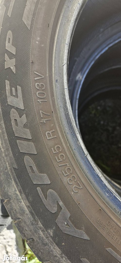 235/55r17 nyári gumi