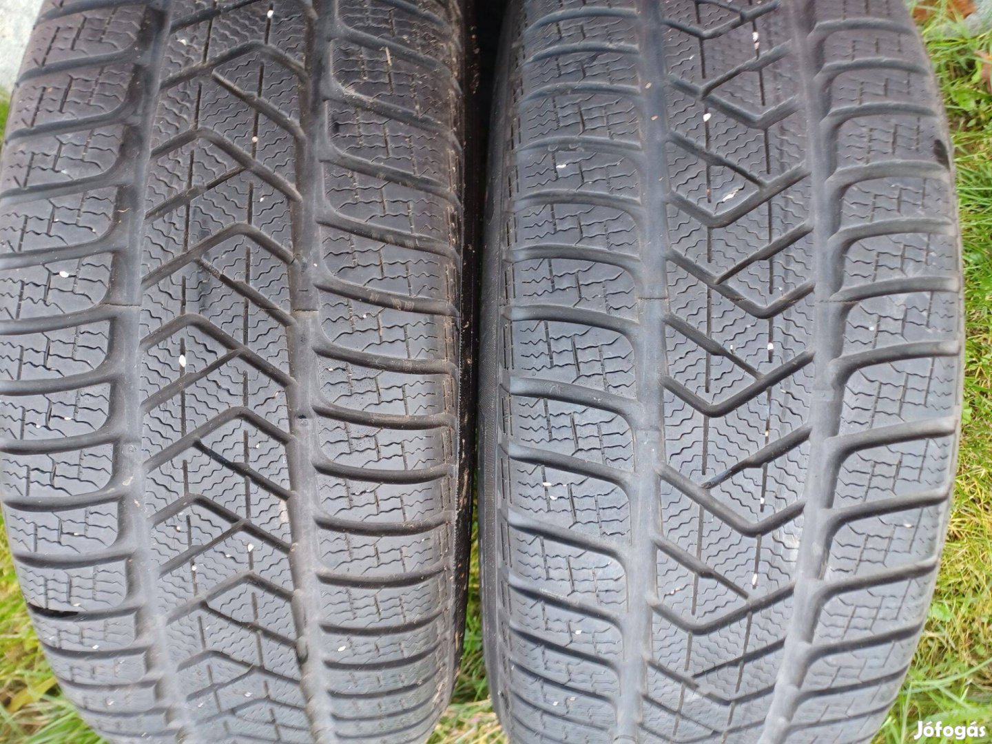 235/55r17 téli Pirelli 2db