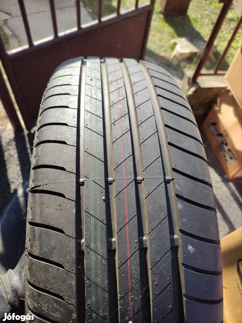 235/55r18 Bridgestone nyári új demo 140eft/4db