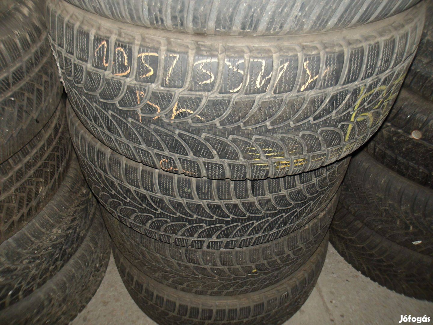 235/55r18 Bridgestone téli gumi ajándék szereléssel