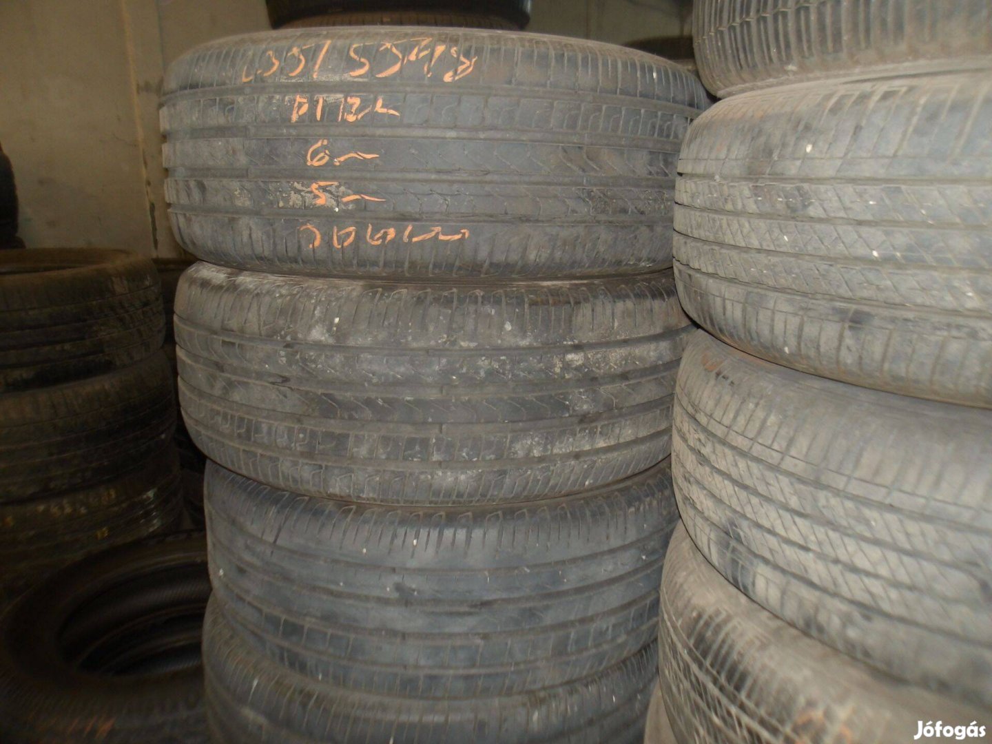235/55r18 Pirelli nyári gumi ajándék szereléssel