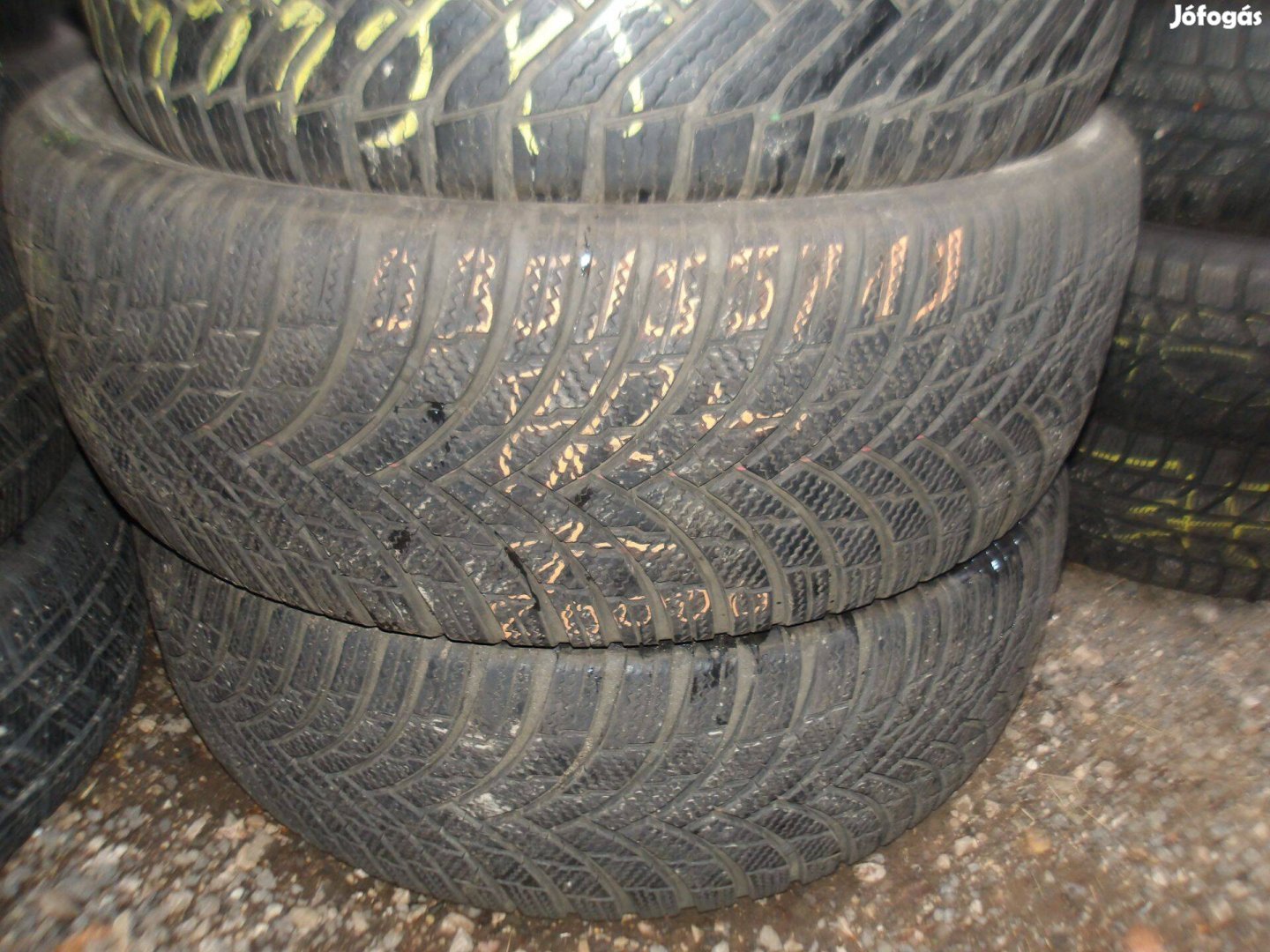 235/55r19 Bridgestone téli gumi ajándék szereléssel