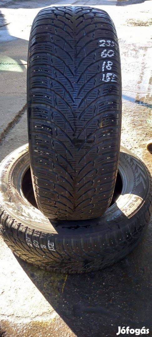 235/60 R18 Nokian használt téligumi