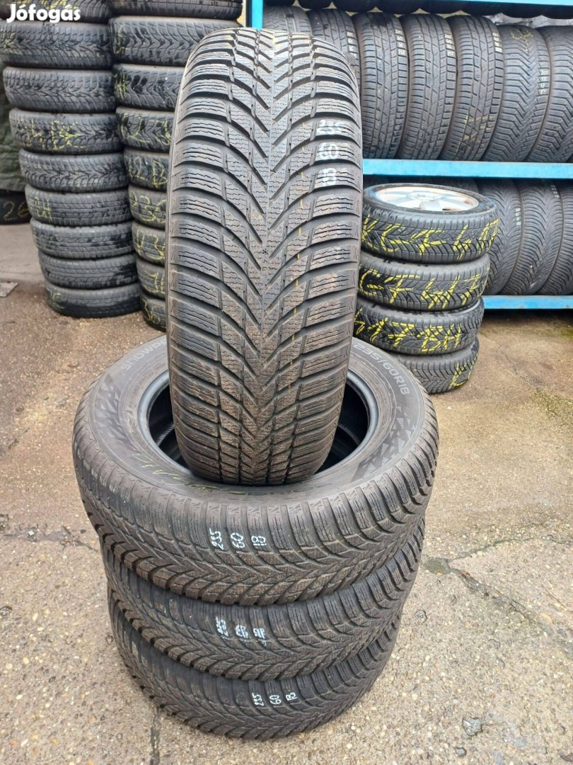 235/60 R18 Nokian használt téligumi