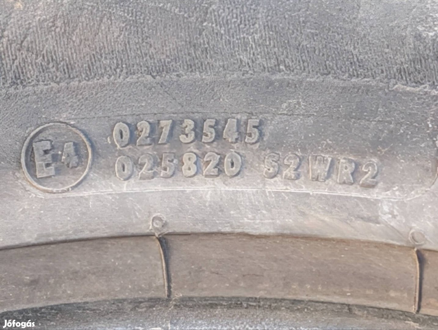 235/60 R 18 Volvo XC 90 téli gumik
