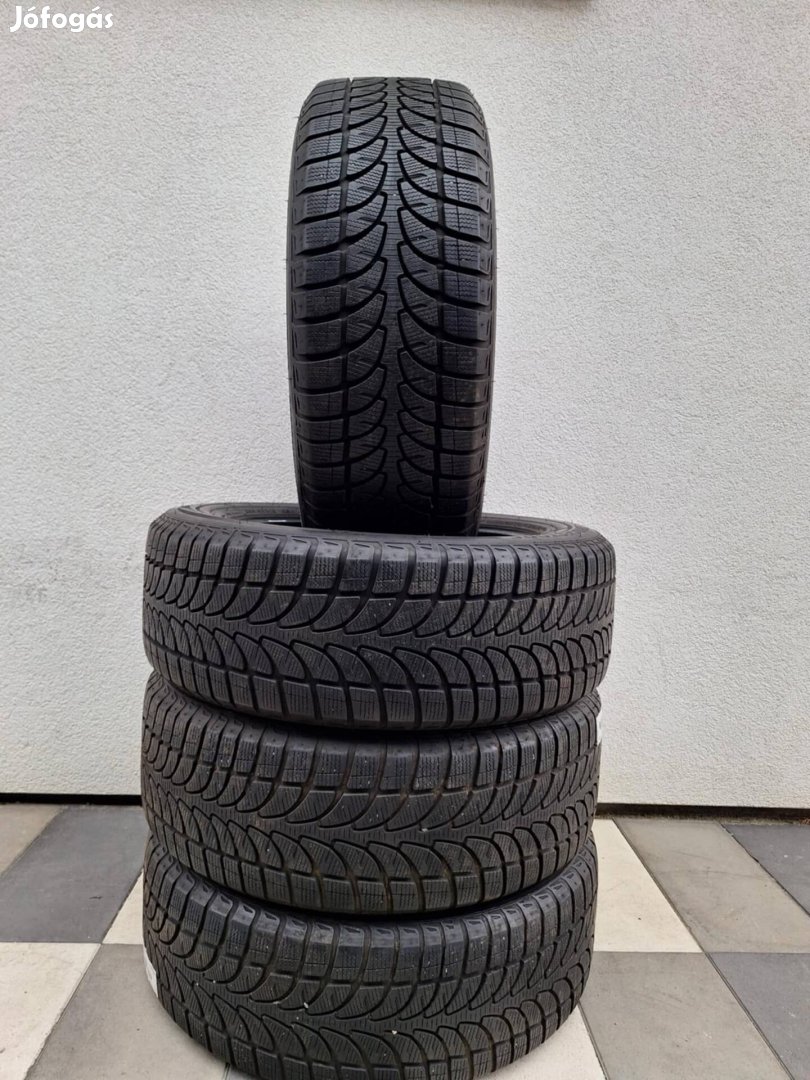 235/60 r18 Bridgestone téligumi újszerű állapotban DOT2220