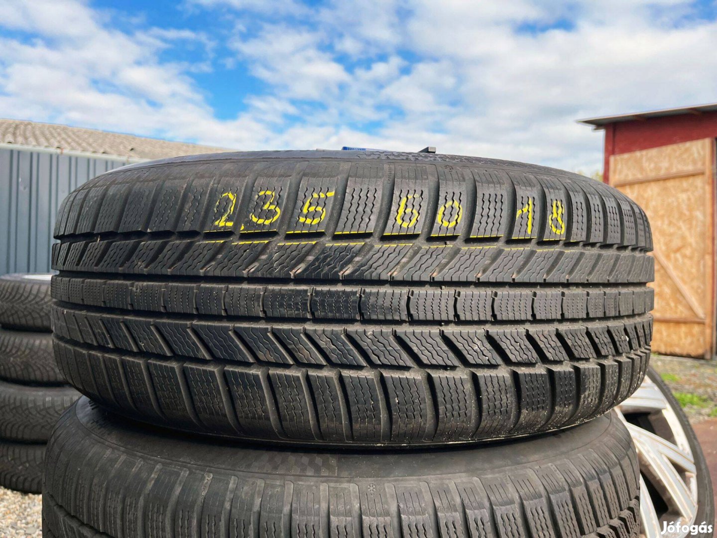 235/60 r18 Continental 2021 8mm téligumi 4db eladó 235/60r18 garnitúra