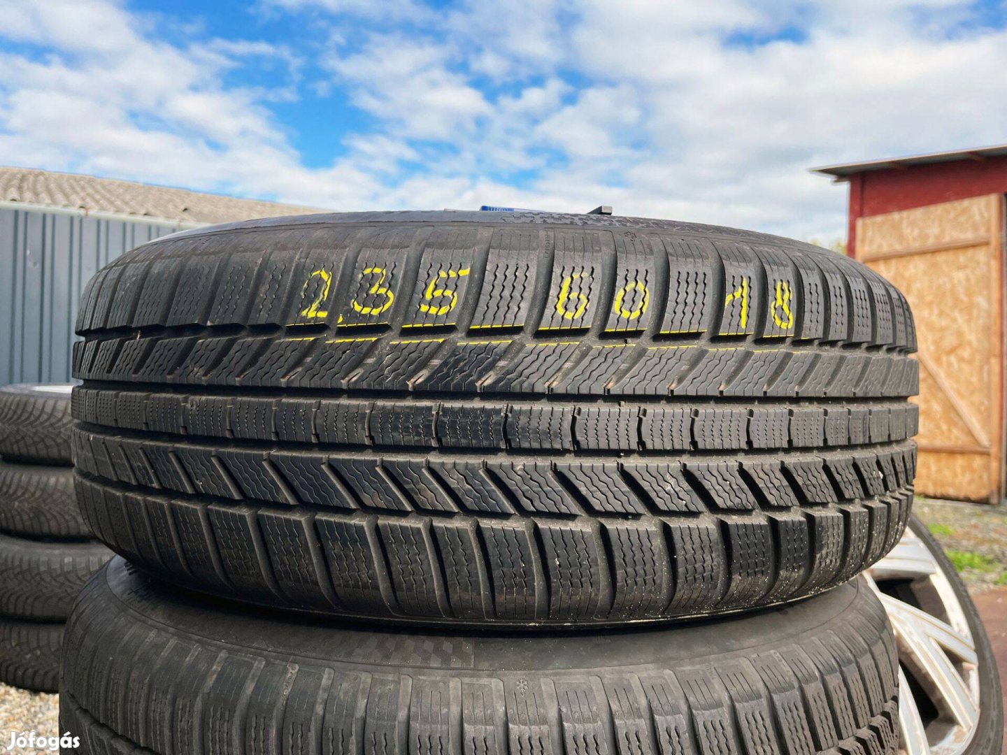 235/60 r18 Continental 2021 8mm téligumi 4db eladó 235/60r18 garnitúra