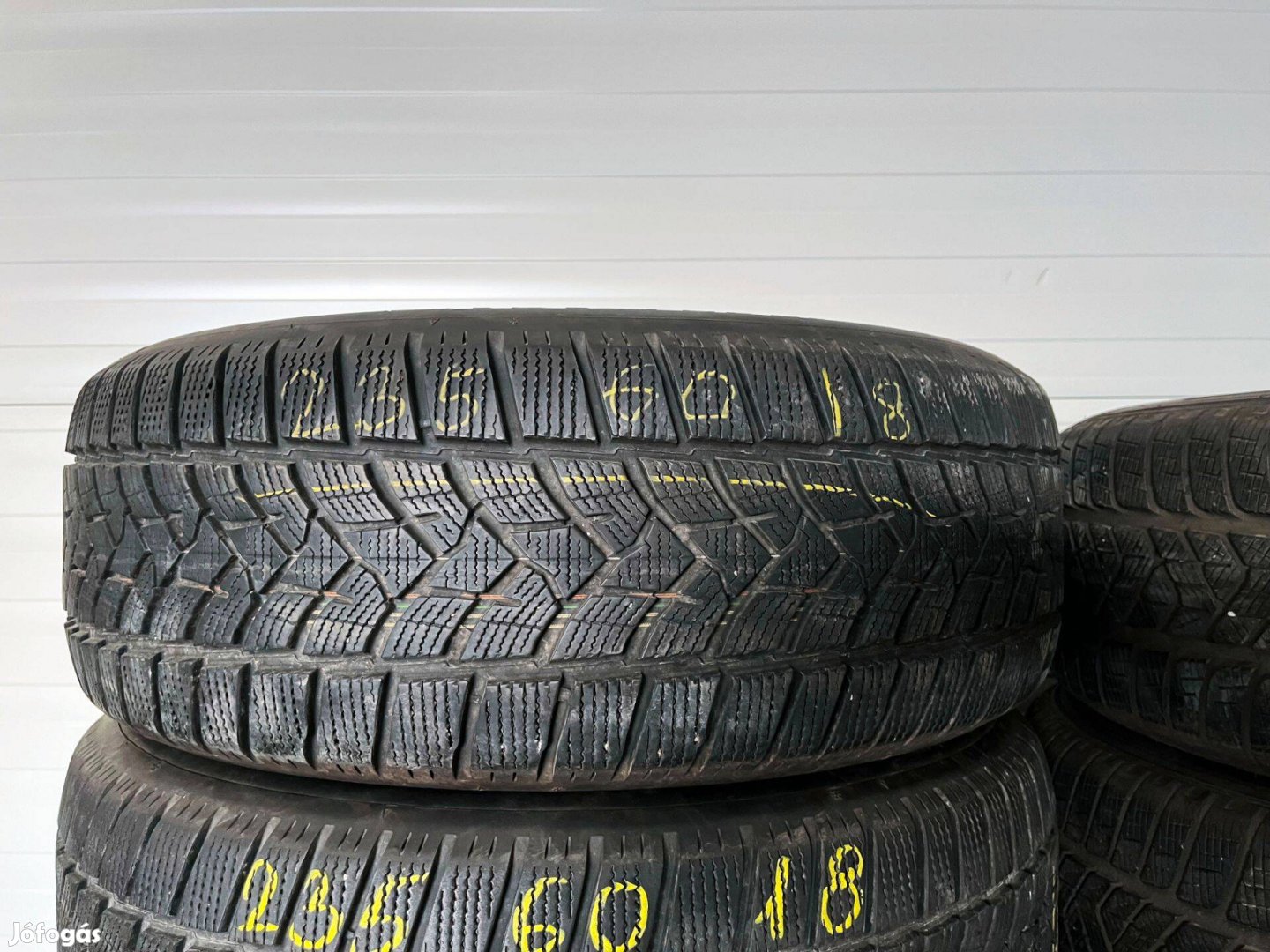 235/60 r18 Dunlop Winter 2021 7mm 4db téligumi 235/60r18 garnitúra