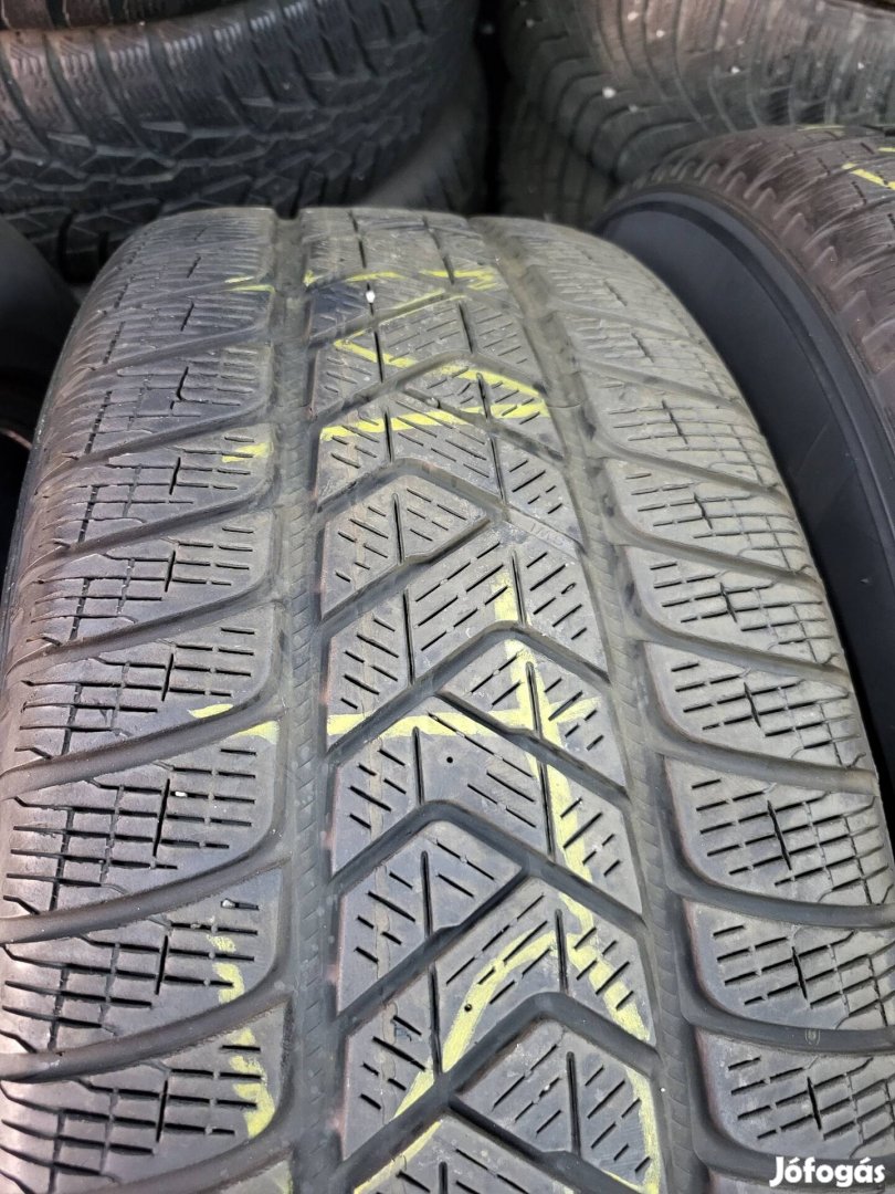 235 60 r18 pirelli
