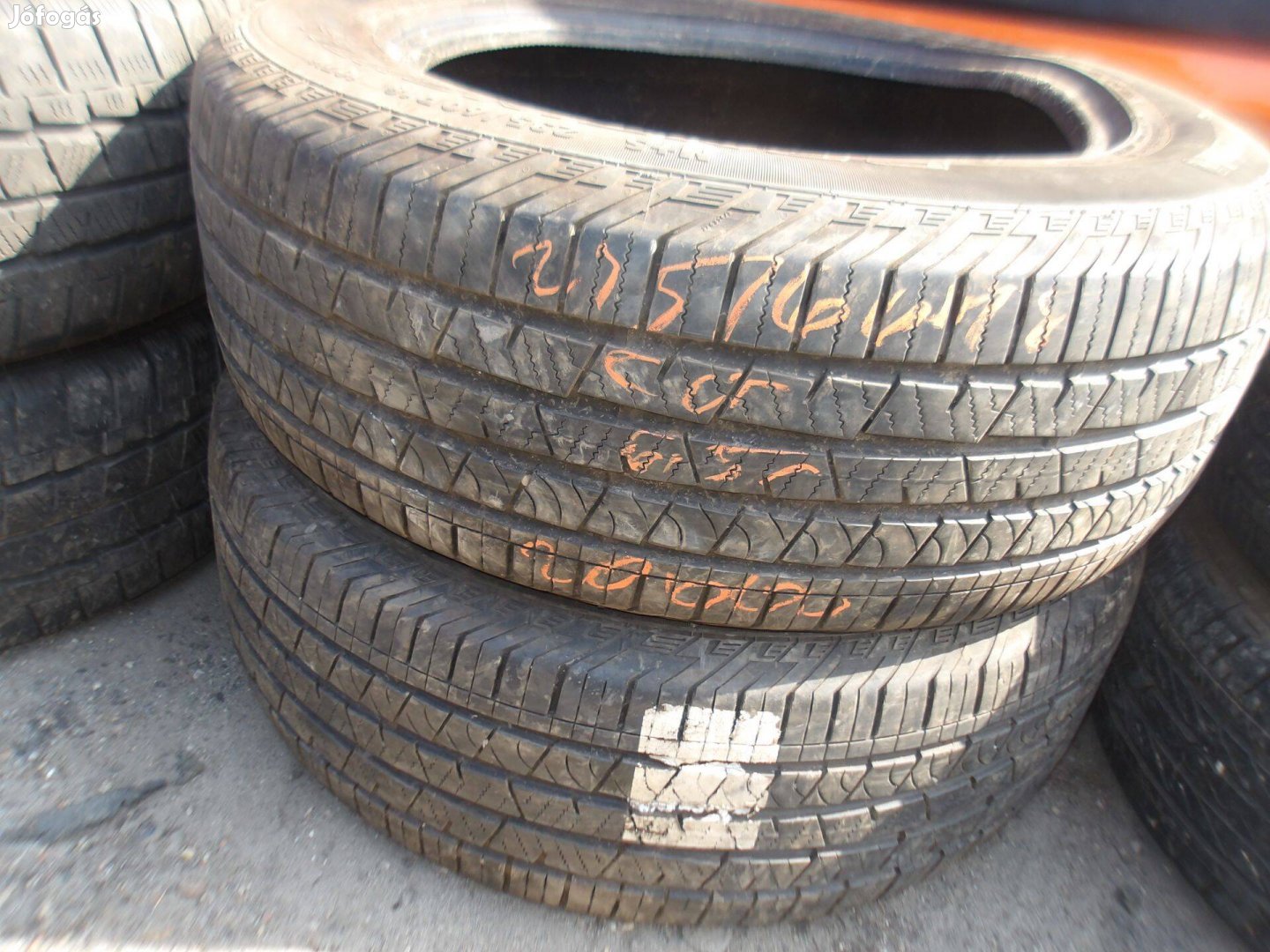 235/60r18 Continental négyévszakos gumi ajándék szereléssel