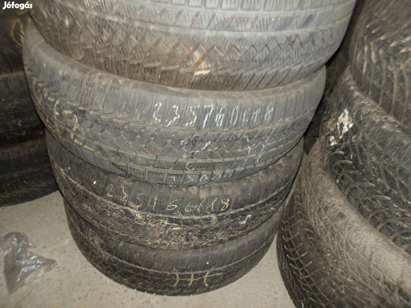 235/60r18 Continental téli gumi ajándék szereléssel