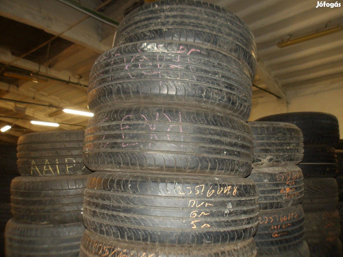 235/60r18 Dunlop nyári gumi ajándék szereléssel