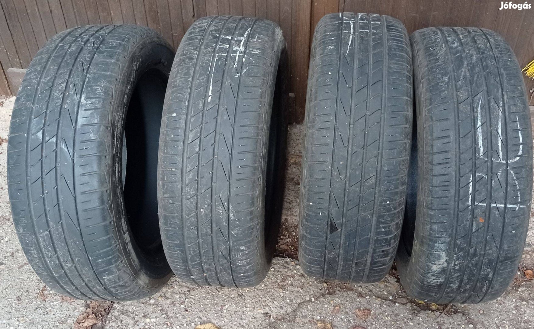 235/60r18 Hankook nyári gumi 4db