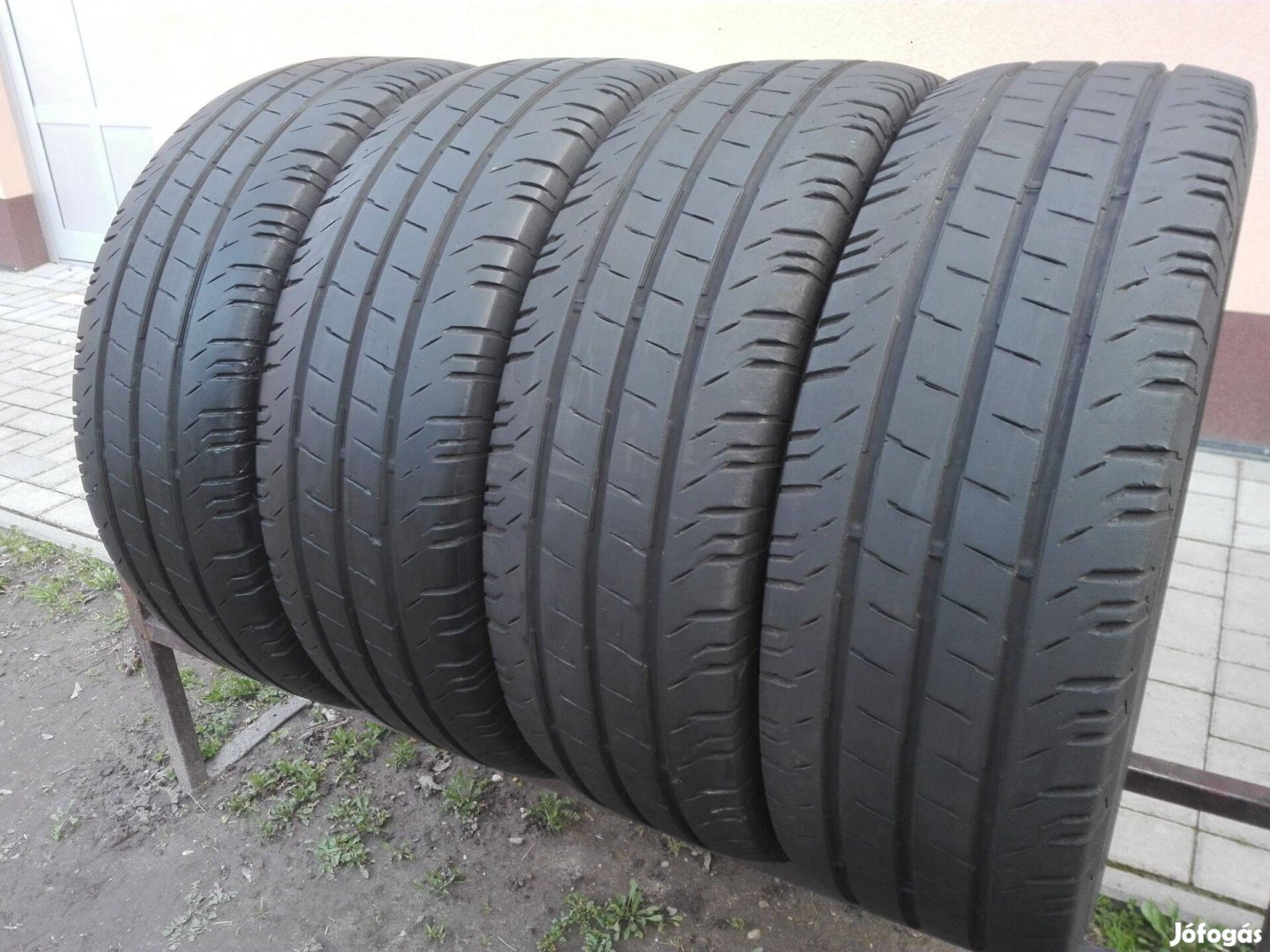 235/65R16C Continental nyári gumi garnitúra 235/65 r16c