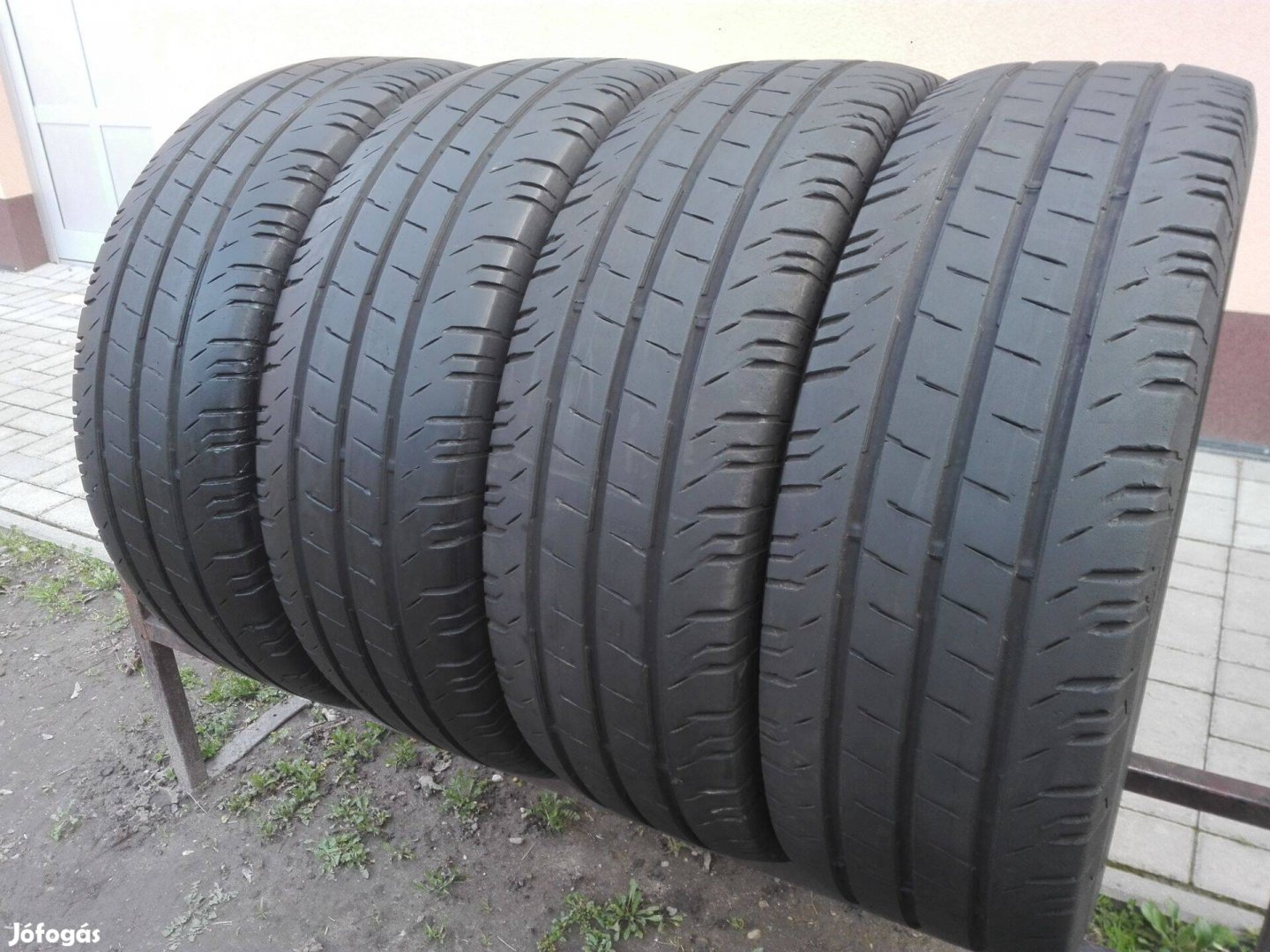 235/65R16C Continental nyári gumi garnitúra 235/65 r16c
