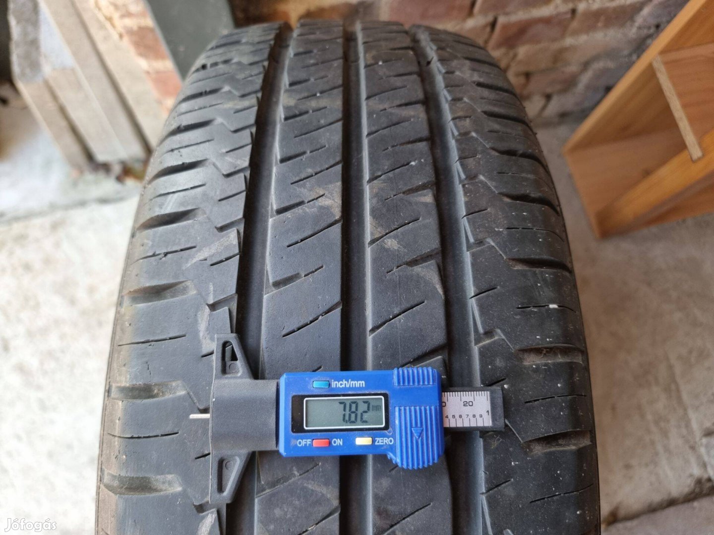 235/65R16C Hankook gumi 2db nagyon jó állapotban eladó!