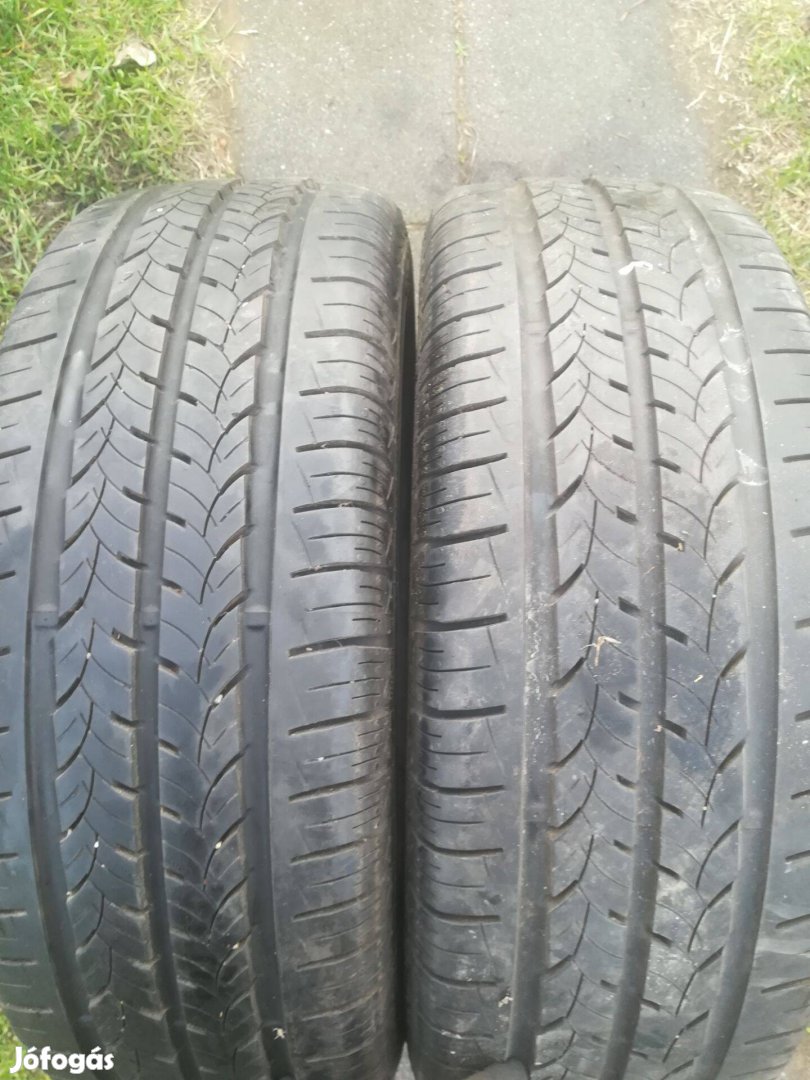 235/65R16C Viking