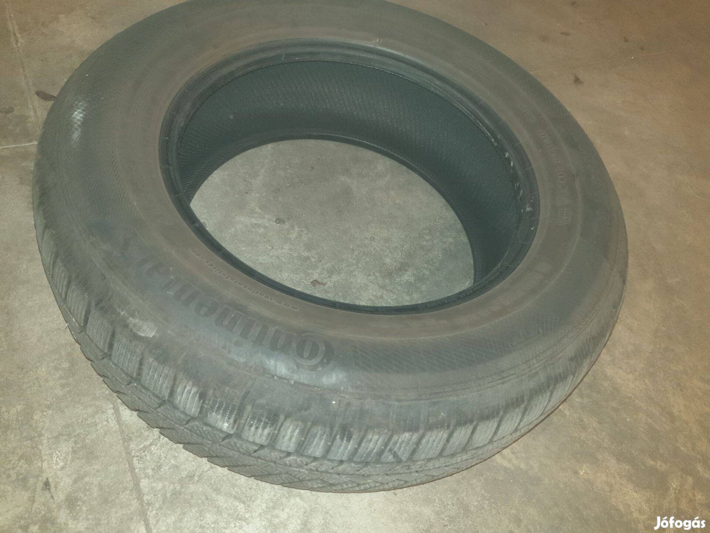 235/65R17H" használt Continental téli gumi