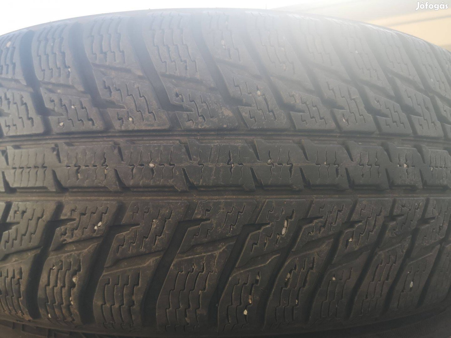 235/65R17 Nokian téligumik eladók