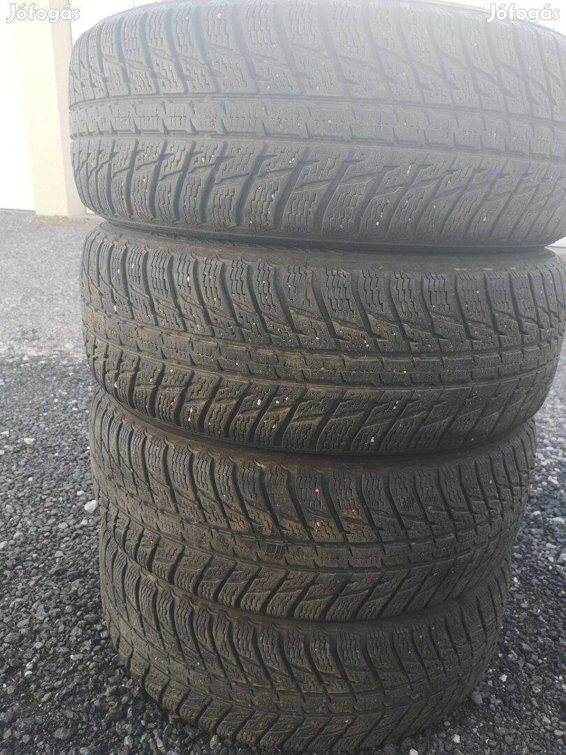 235/65R17 Szezovégi Kiárusítás 60e/4db Nokian téligumik eladók