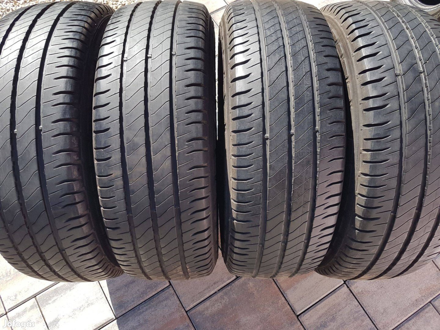 235/65 R16C nyári gumi 4db Michelin DOT2021