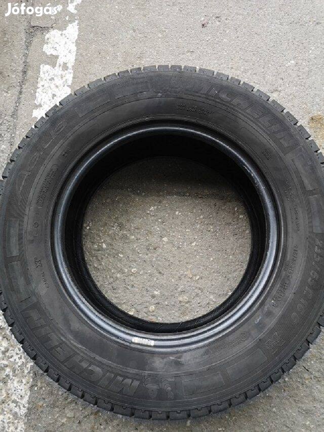 235/65 R16 C Michelin Agilis nyári gumiabroncs