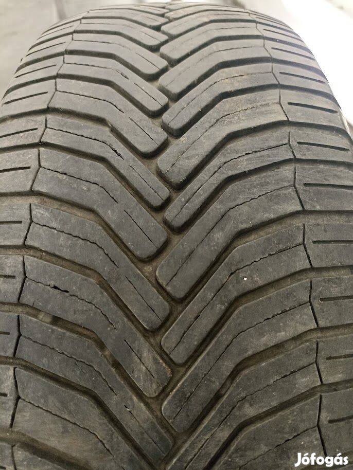 235/65 R17 Michelin négyévszakos gumi ár/4 db