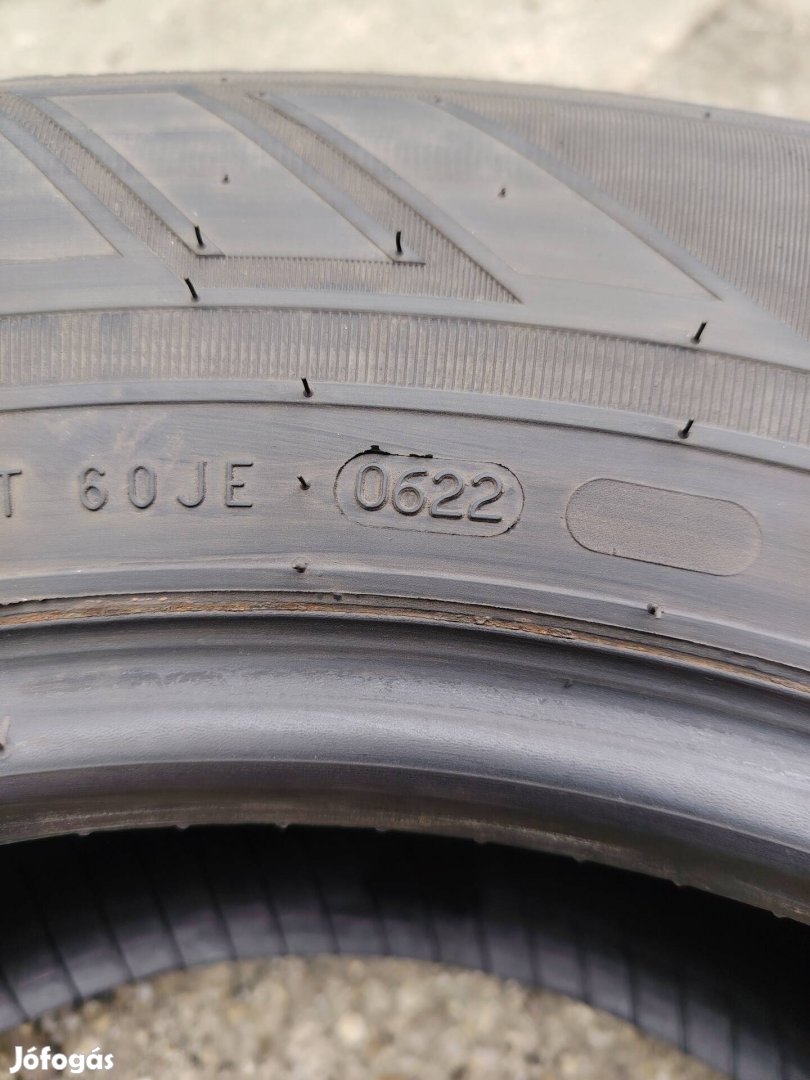 235/65 R 16 C Nokian nyári gumi