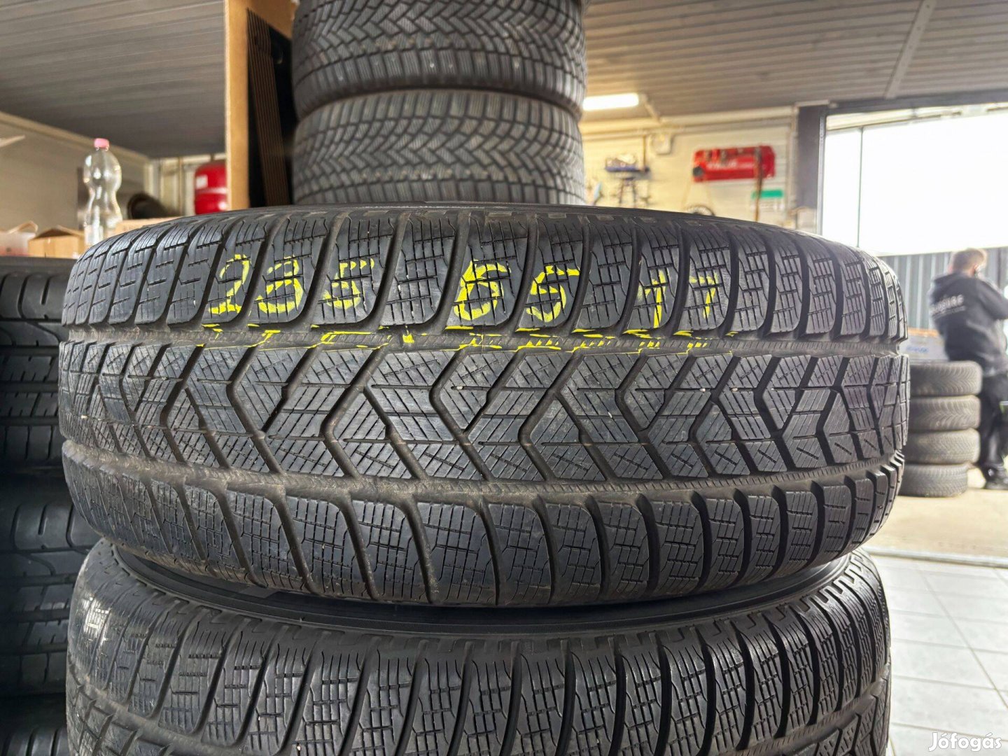 235/65 r17 Pirelli 2022 téligumi 4db eladó 235/65r17 garnitúra