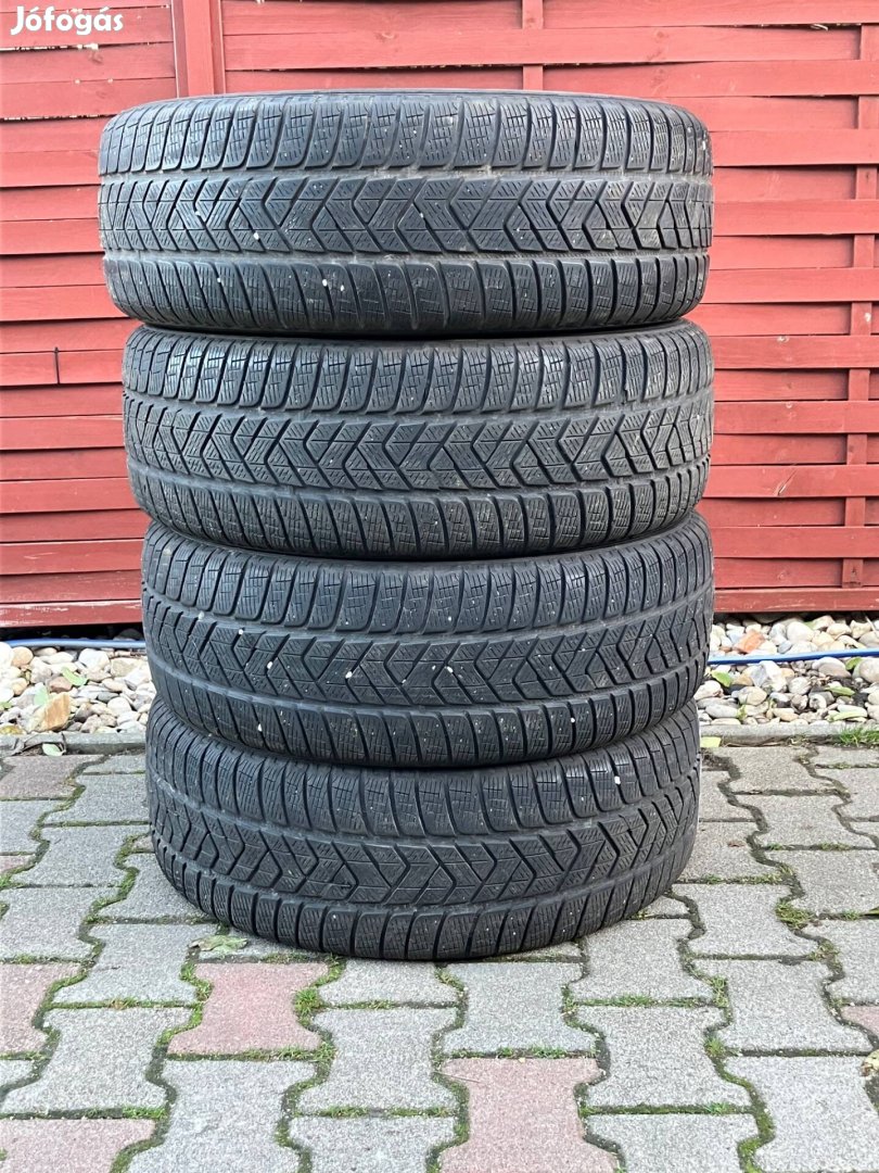 235/65r17 Pirelli