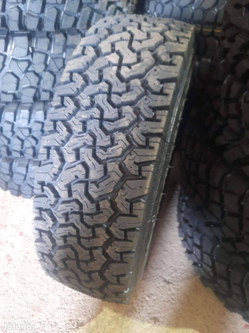 235/70R16 Kukac mintás terepgumi
